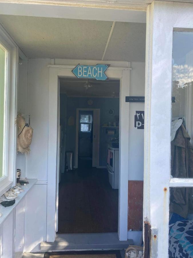Toad Hall Baylys Beach Exterior photo